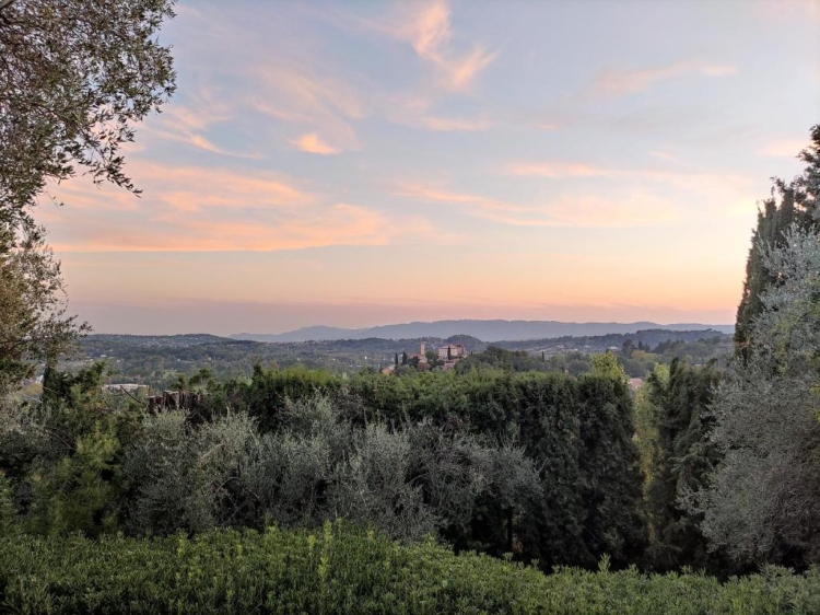 Vista de Cannes y del Esterel  