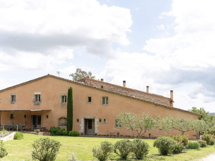 Mas Dalia, una lujosa y romántica villa rural en Veïnat de Sies, Costa Brava.