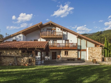 Casa Rural Errota-barri - B&B in Mungia, Pais Vasco