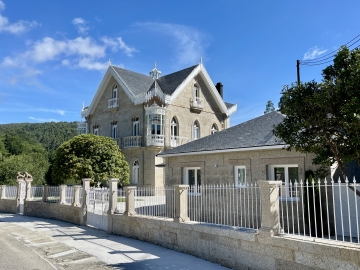 Villa Boutique 1880 - Hotel Boutique in A Ponte, Galicia