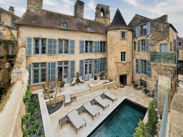 Le Petit Manoir - Hotel Boutique in Sarlat-la-Canéda, Nueva-Aquitania